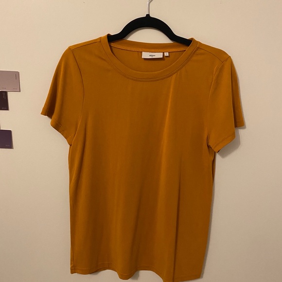 Minimum Mustard Yellow T-shirt size Medium - Picture 1 of 2
